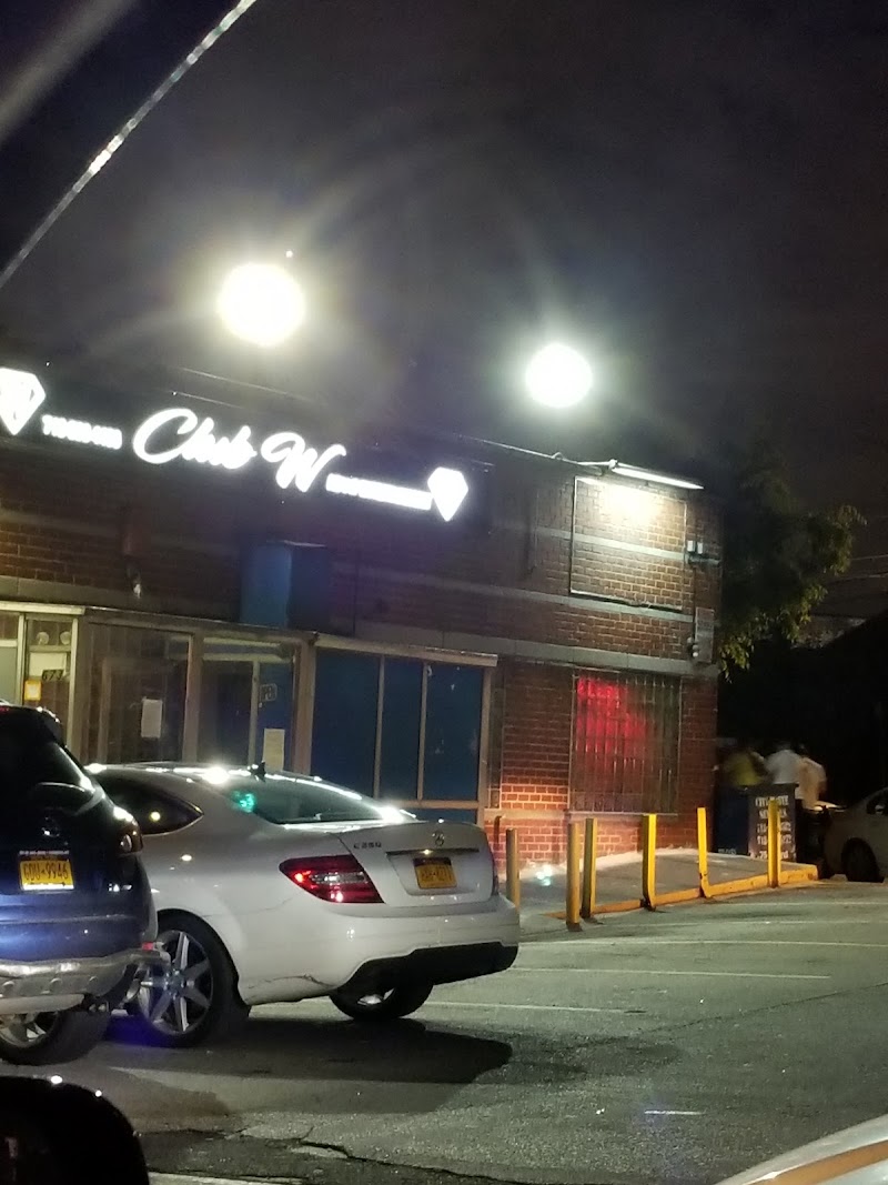 Club W