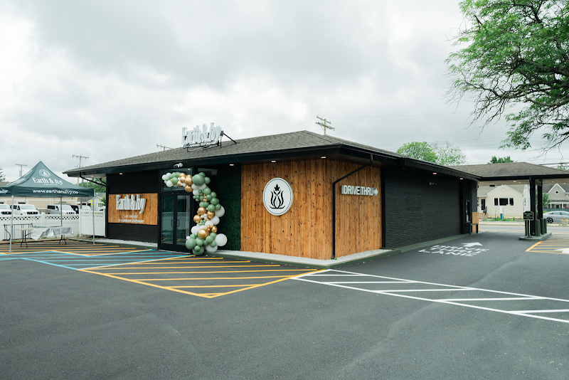 Earth & Ivy Lakehurst, a licensed Lakehurst, NJ dispensary carrying Rosin Tech Labs