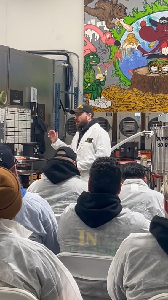 Sam leading a Rosin Tech Labs solventless seminar